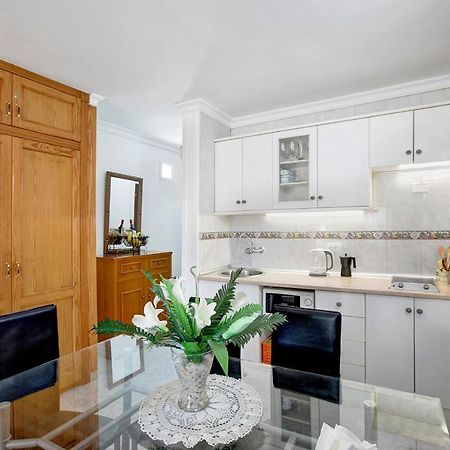Apartamento Mertxe Арона Екстериор снимка